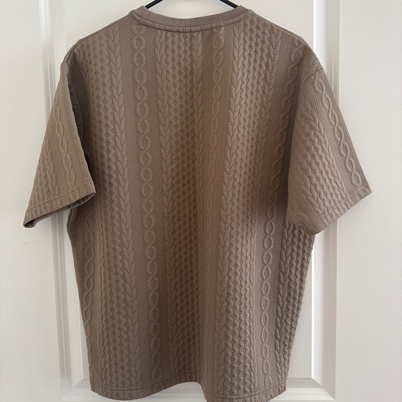 Ribbed pattern tshirt - Picture 4 of 4